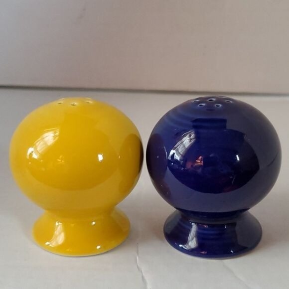 Fiestaware Fiesta CERAMIC Shaker Salt Pepper Daffodil Yellow Twilight Blue - Picture 5 of 8